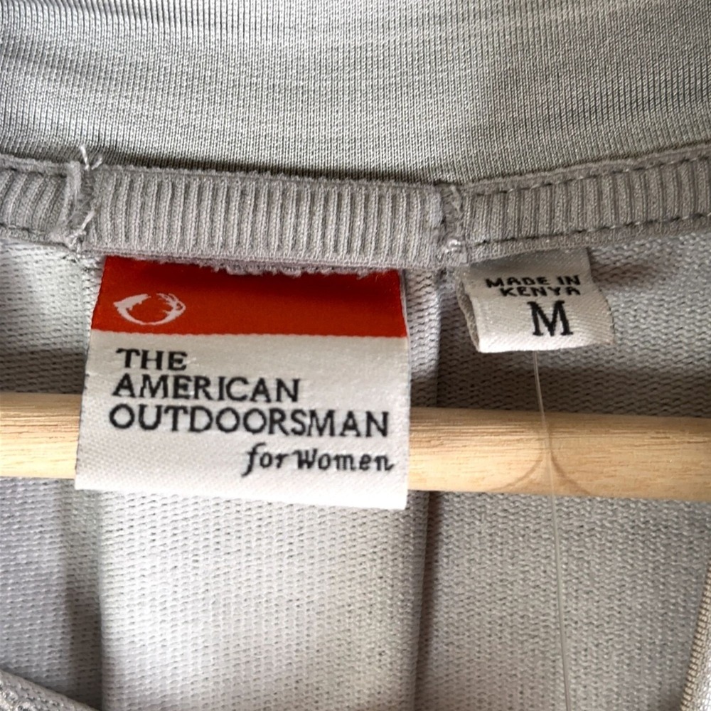 American Outdoorsman Womens Hoodie M Grey Performance Pullover Zip Pockets NWT - Picture 3 of 12